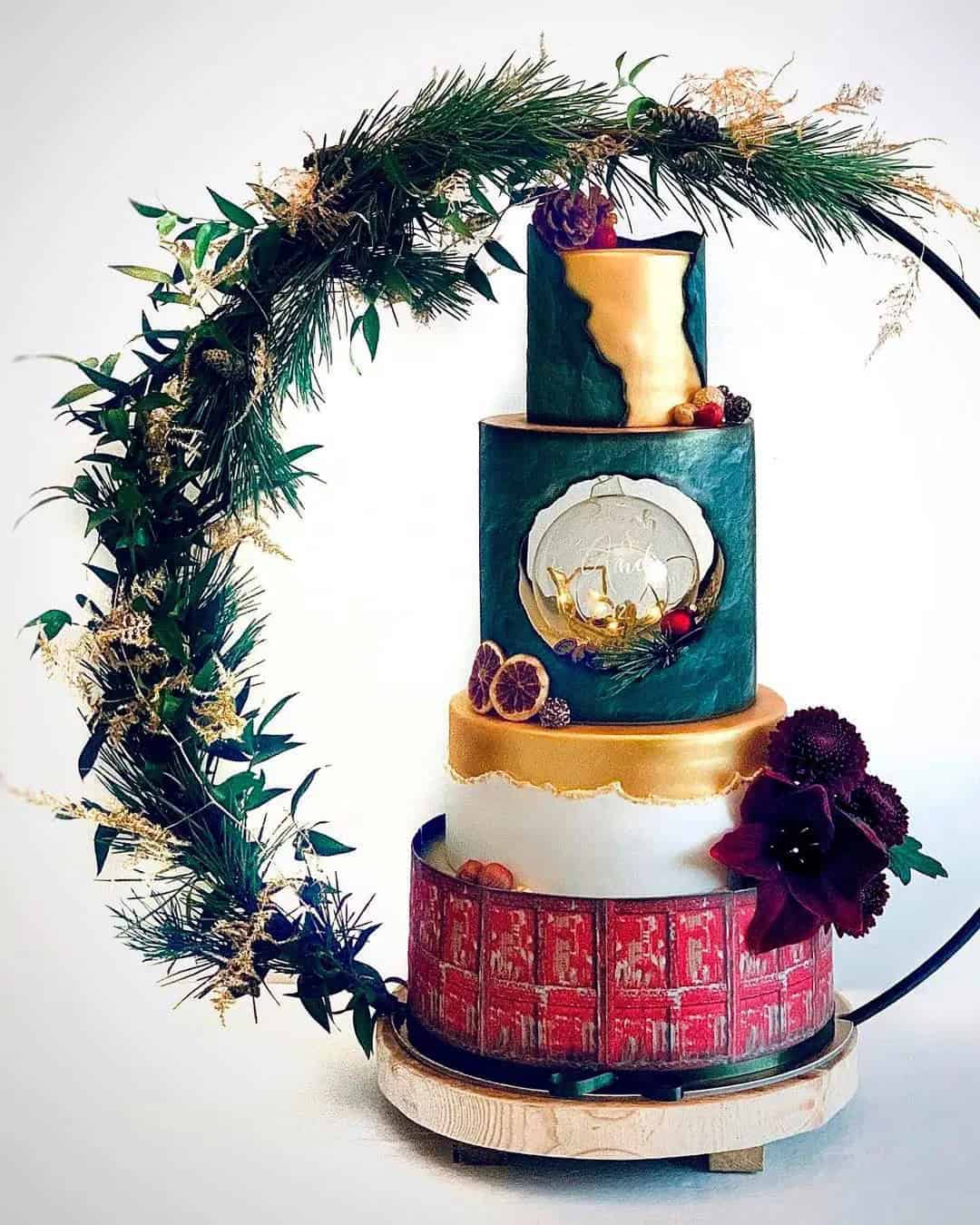 Sparkly Winter Wedding Cakes