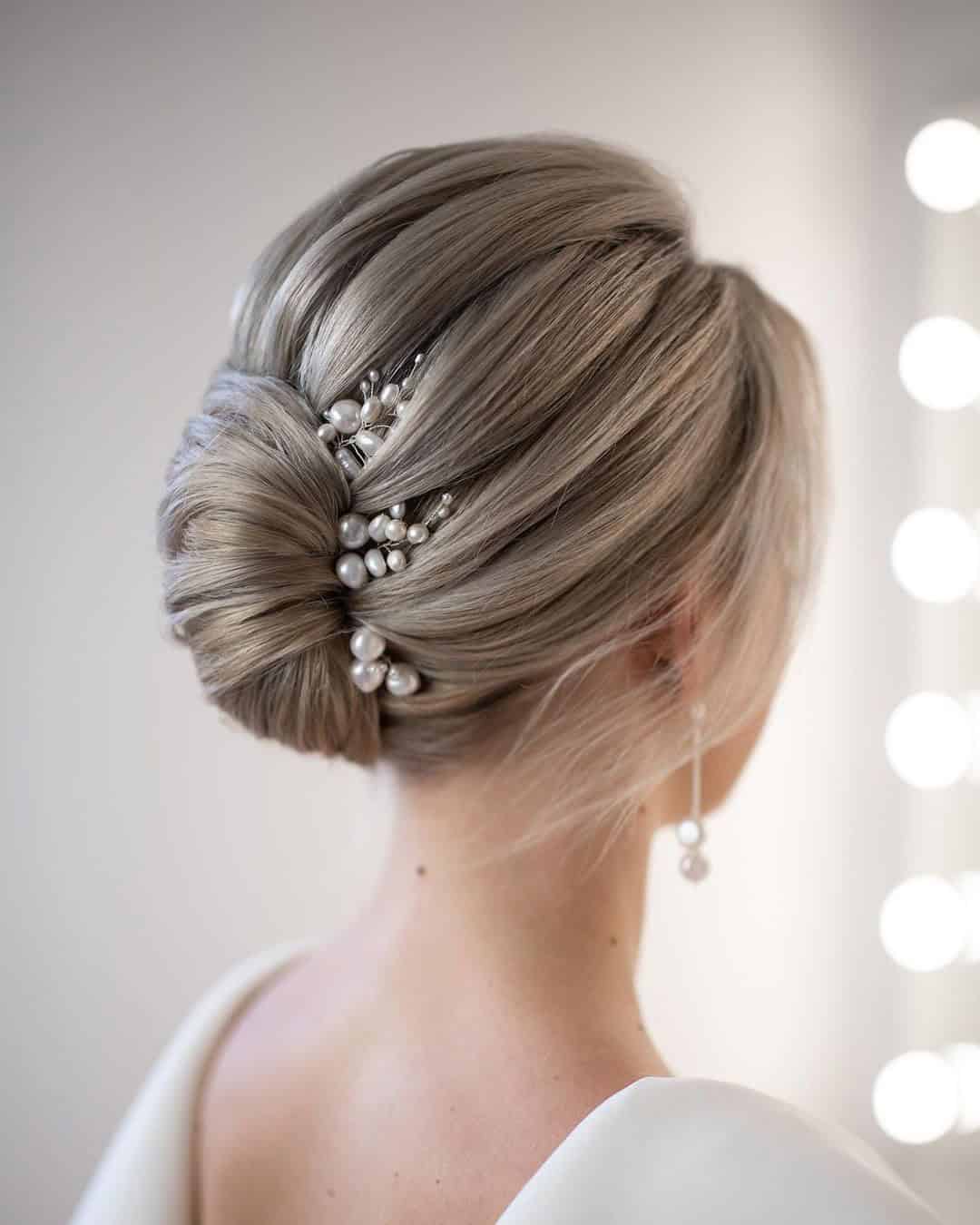 Updo Hairstyles for Mother Of The Bride