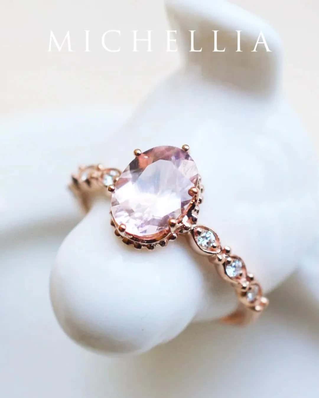 Morganite Engagement Rings With Amazing Details