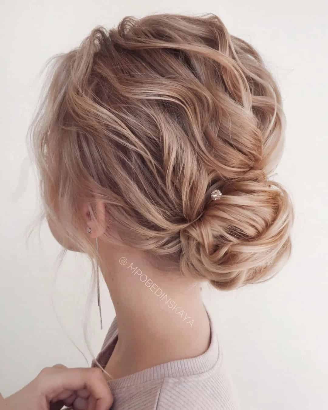 Hairstyles For A Beach Wedding