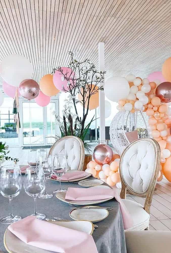 Balloons DIY Wedding Decorations