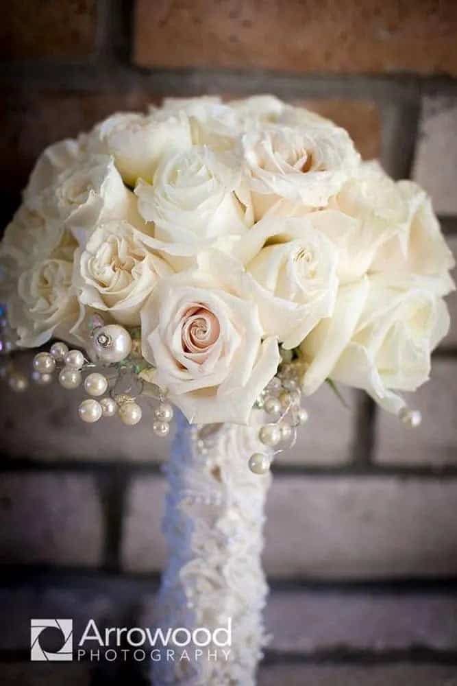 Brooch Wedding Bouquets With Pearls