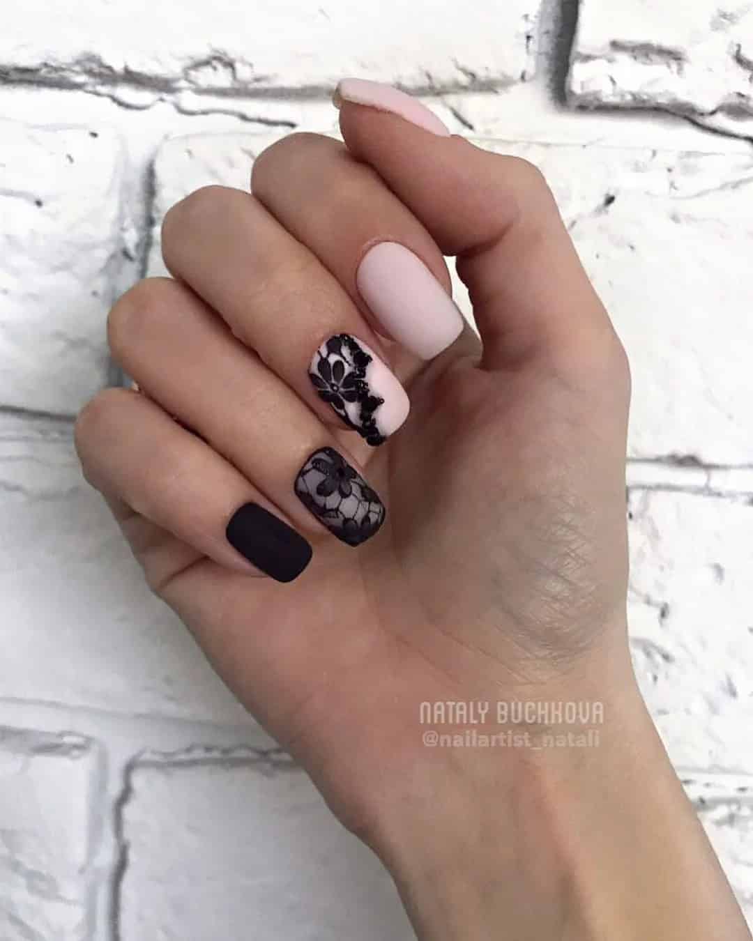 Elegant Lace Wedding Nails