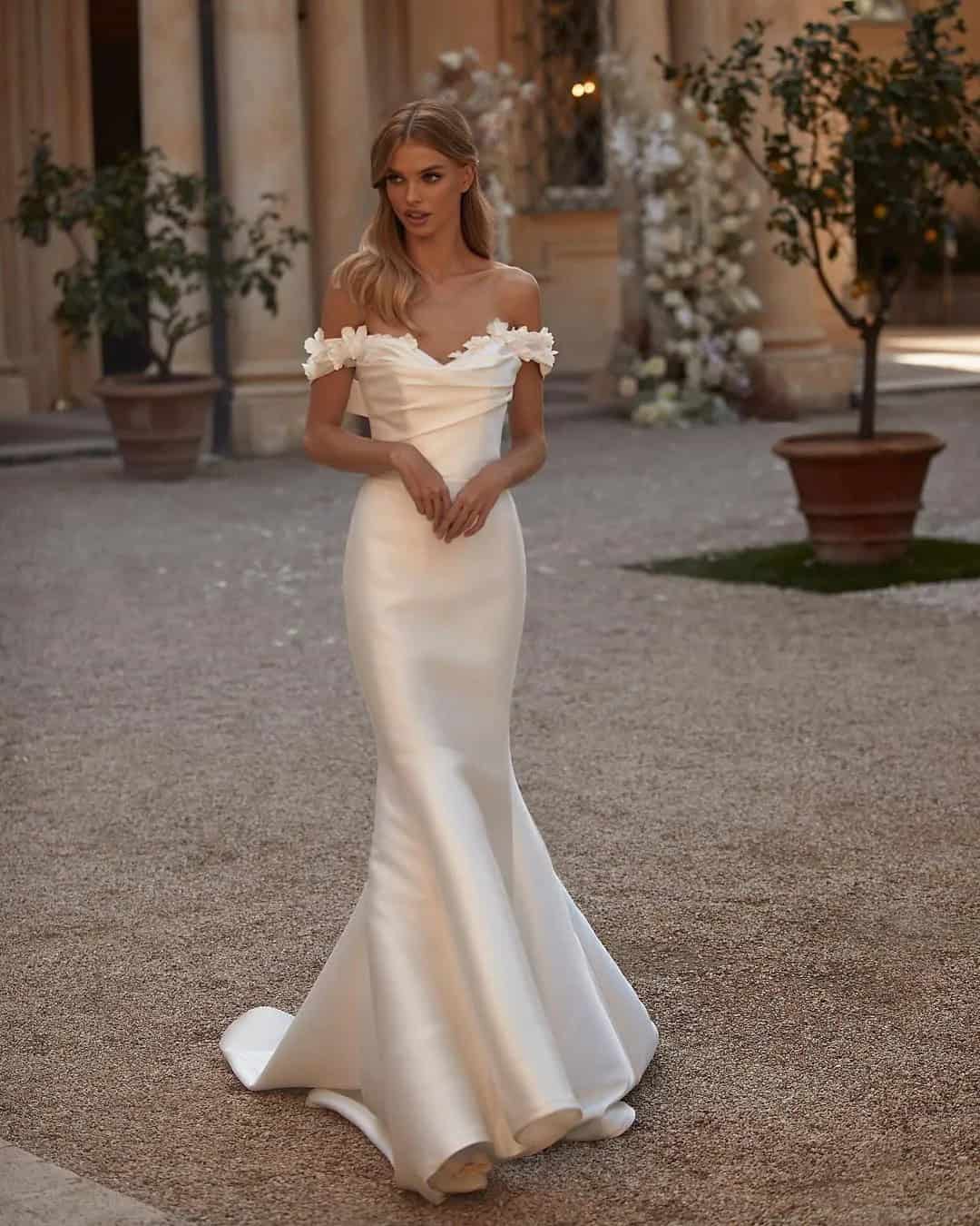 Simple Mermaid Dresses For Wedding