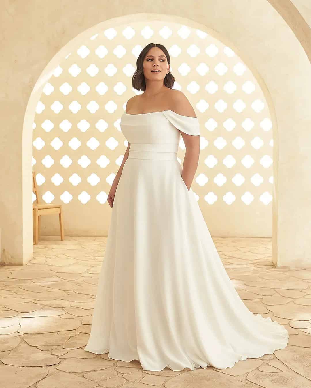 The Best Wedding Dresses For Plus Size