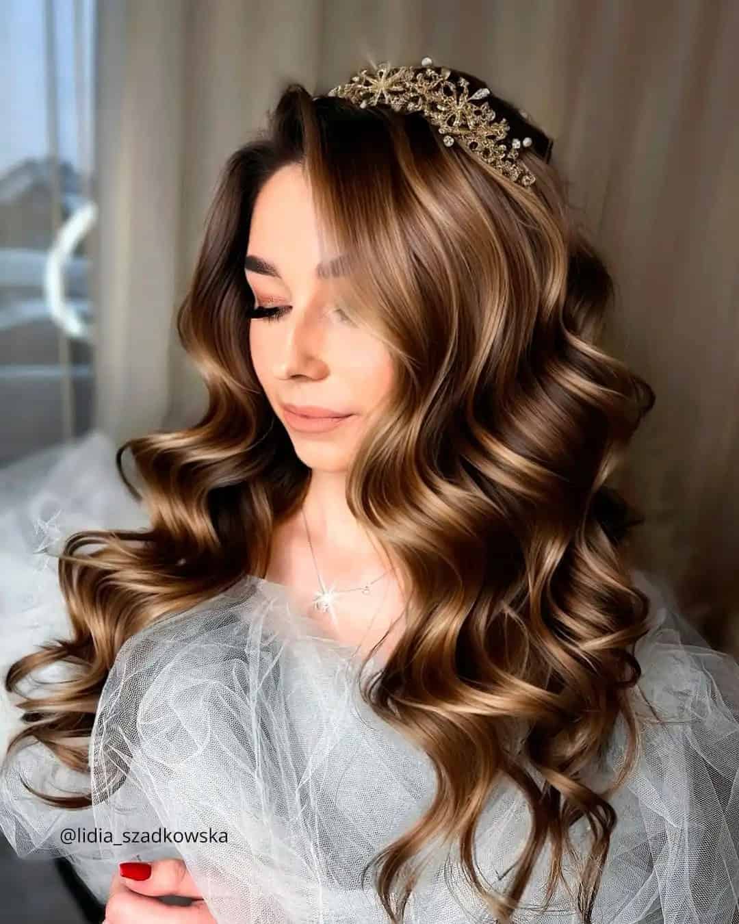 Classical Hair Accessories For Brides