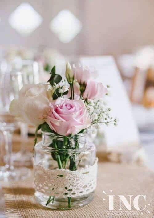 Simple pink and white rose pieces