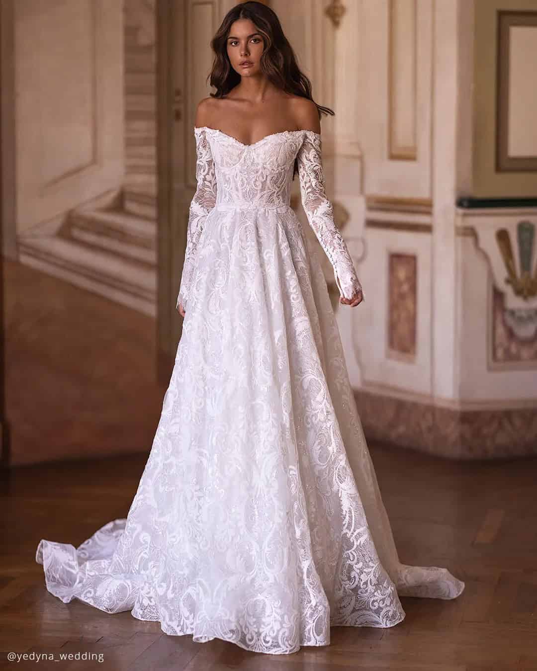 Delicate Lace Bridal Gowns