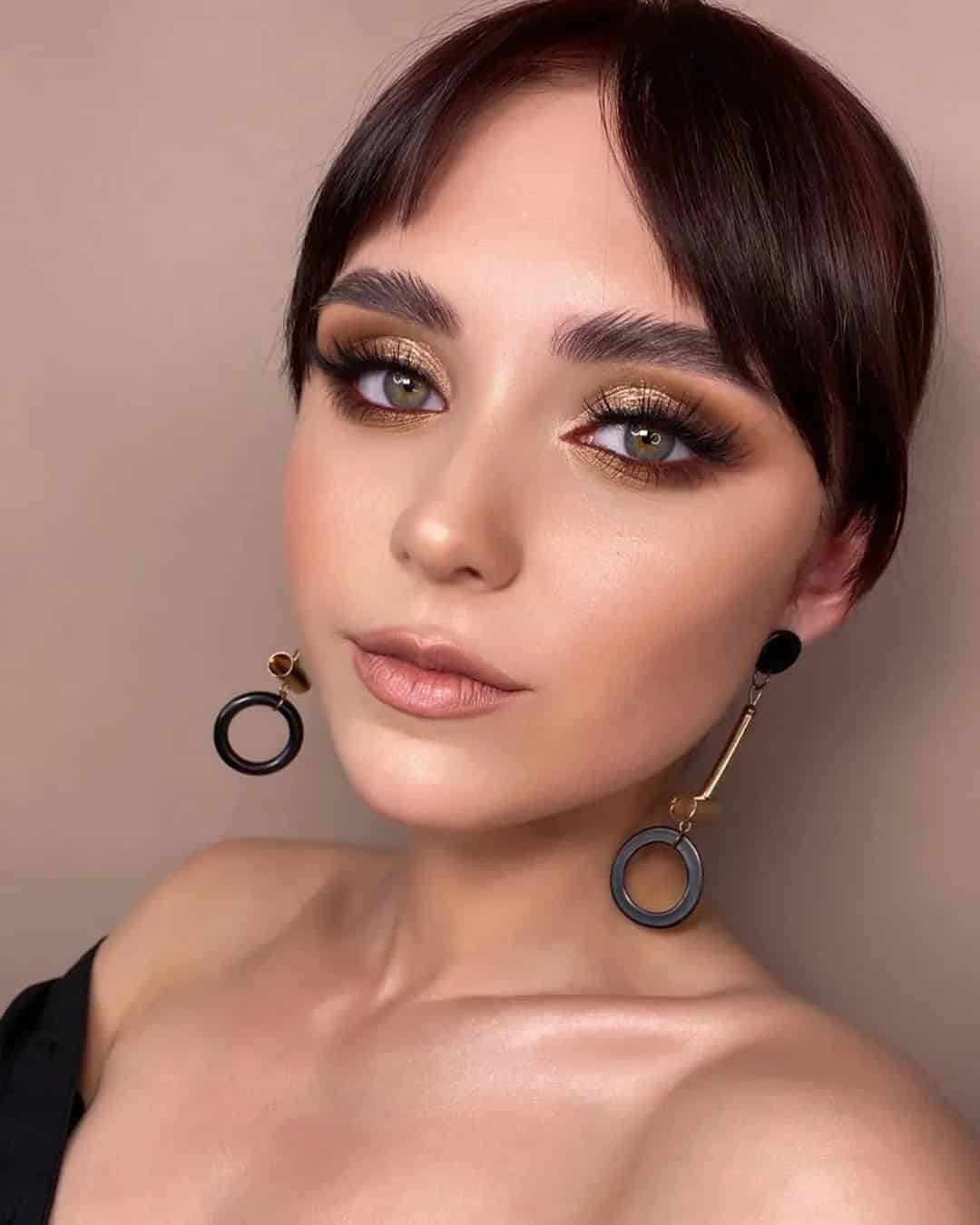 Wedding Makeup Gold Smokey Eyes