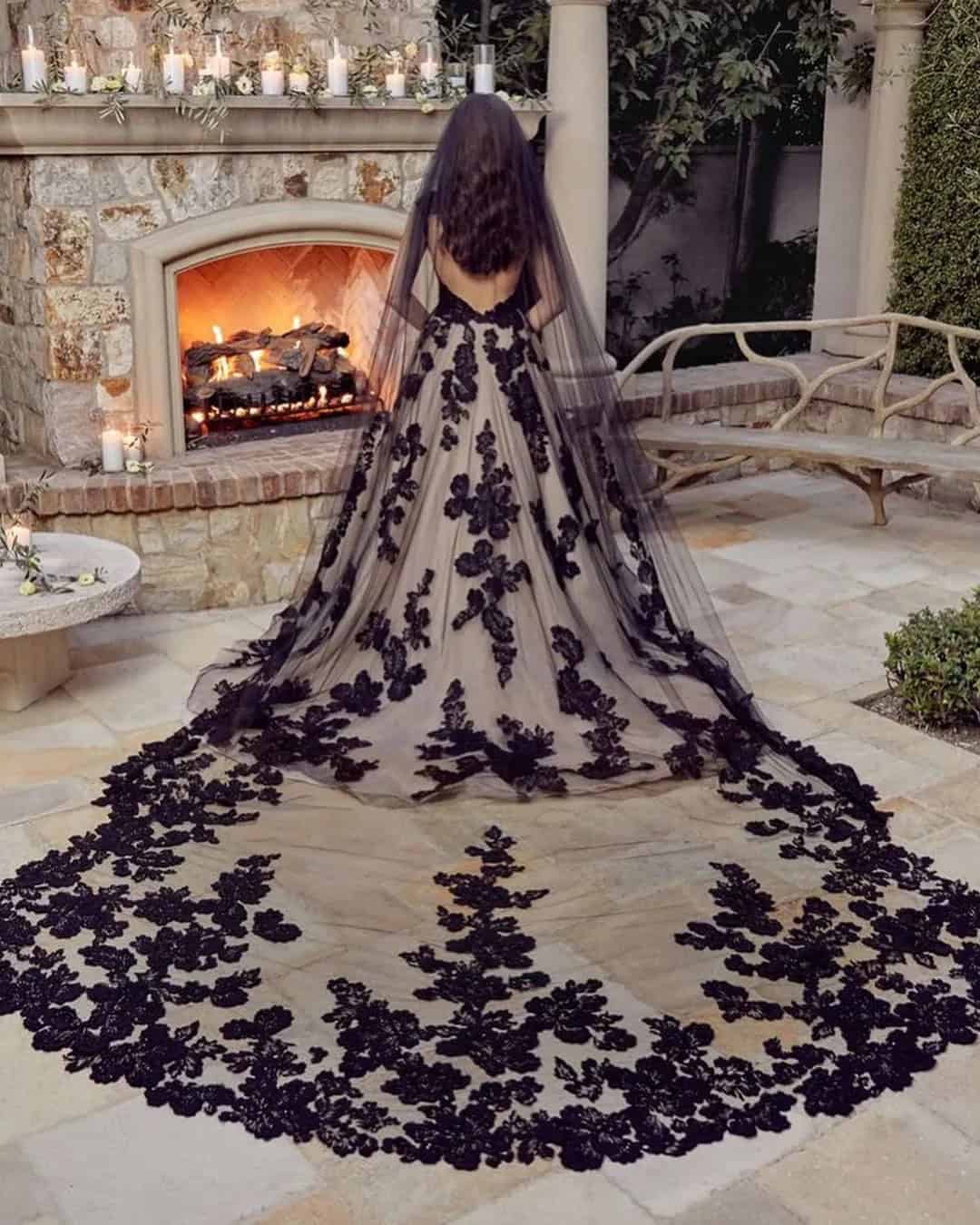 Black Wedding Veil For Mystic Look