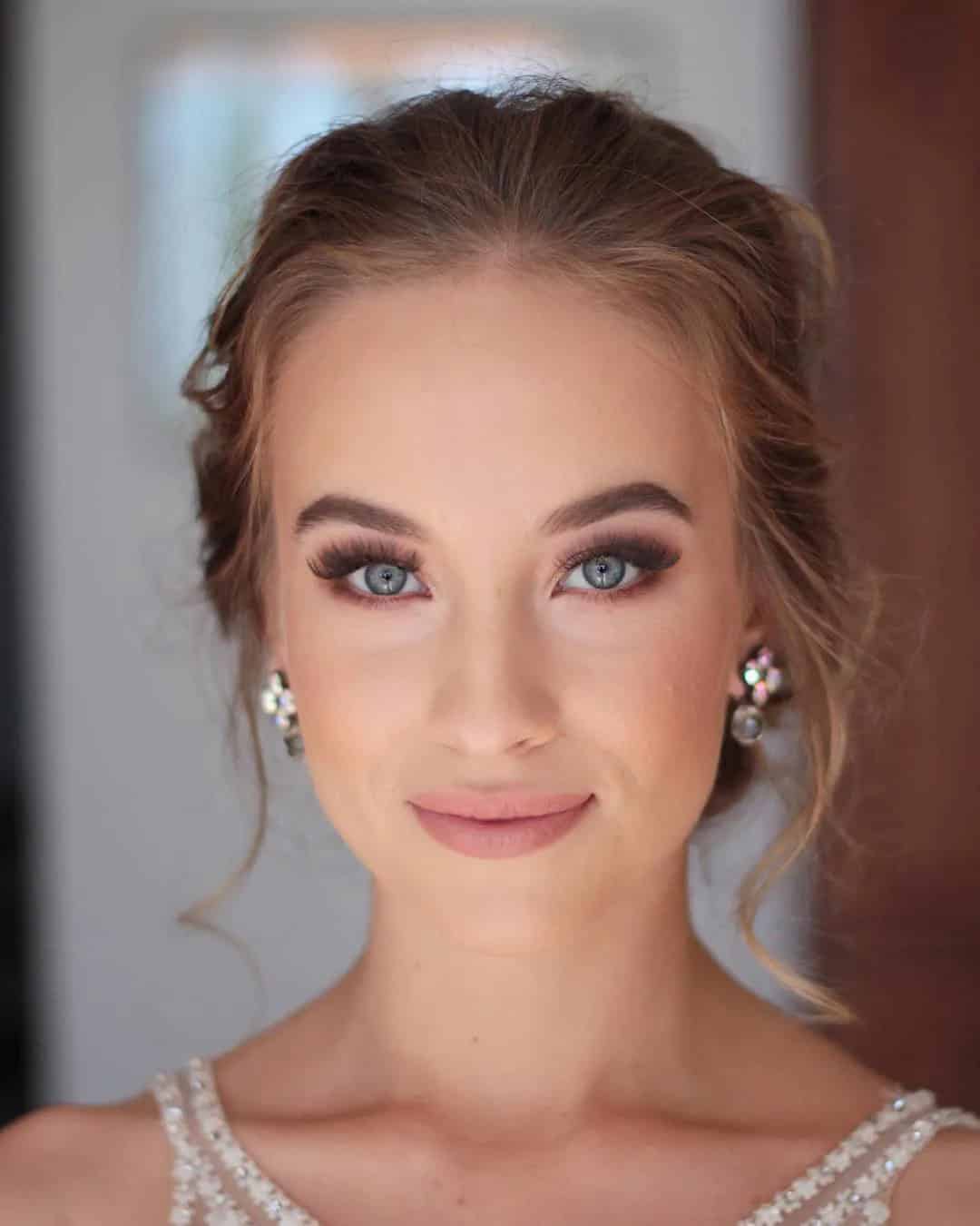 Natural Smokey Wedding Makeup