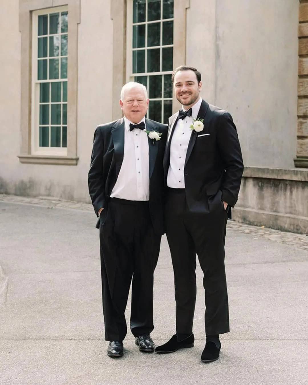 Groom with parents, individually and together