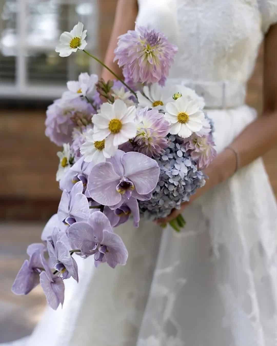 Spring Wedding Bouquet Ideas