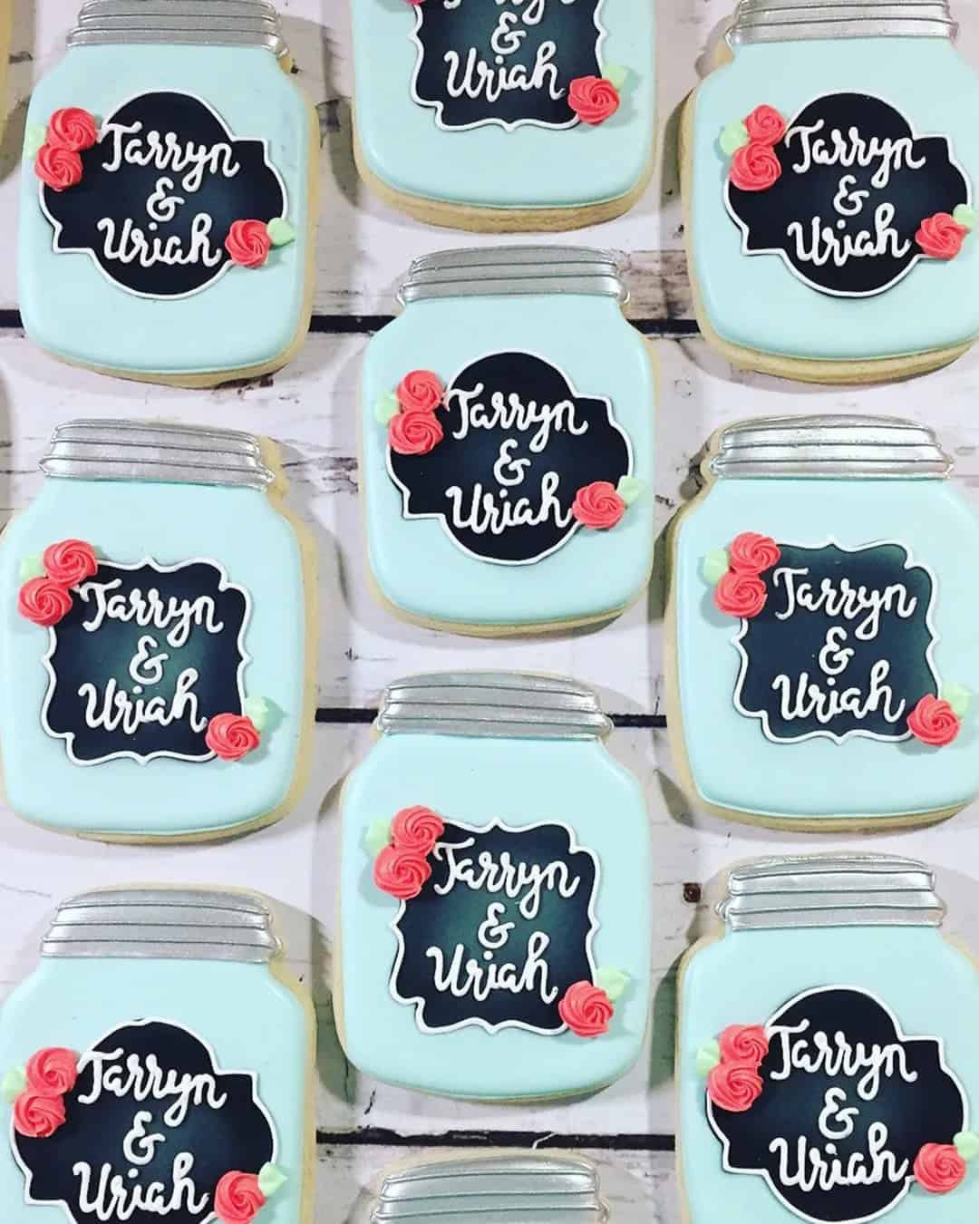 Trendy Mason Jars Wedding Cookies