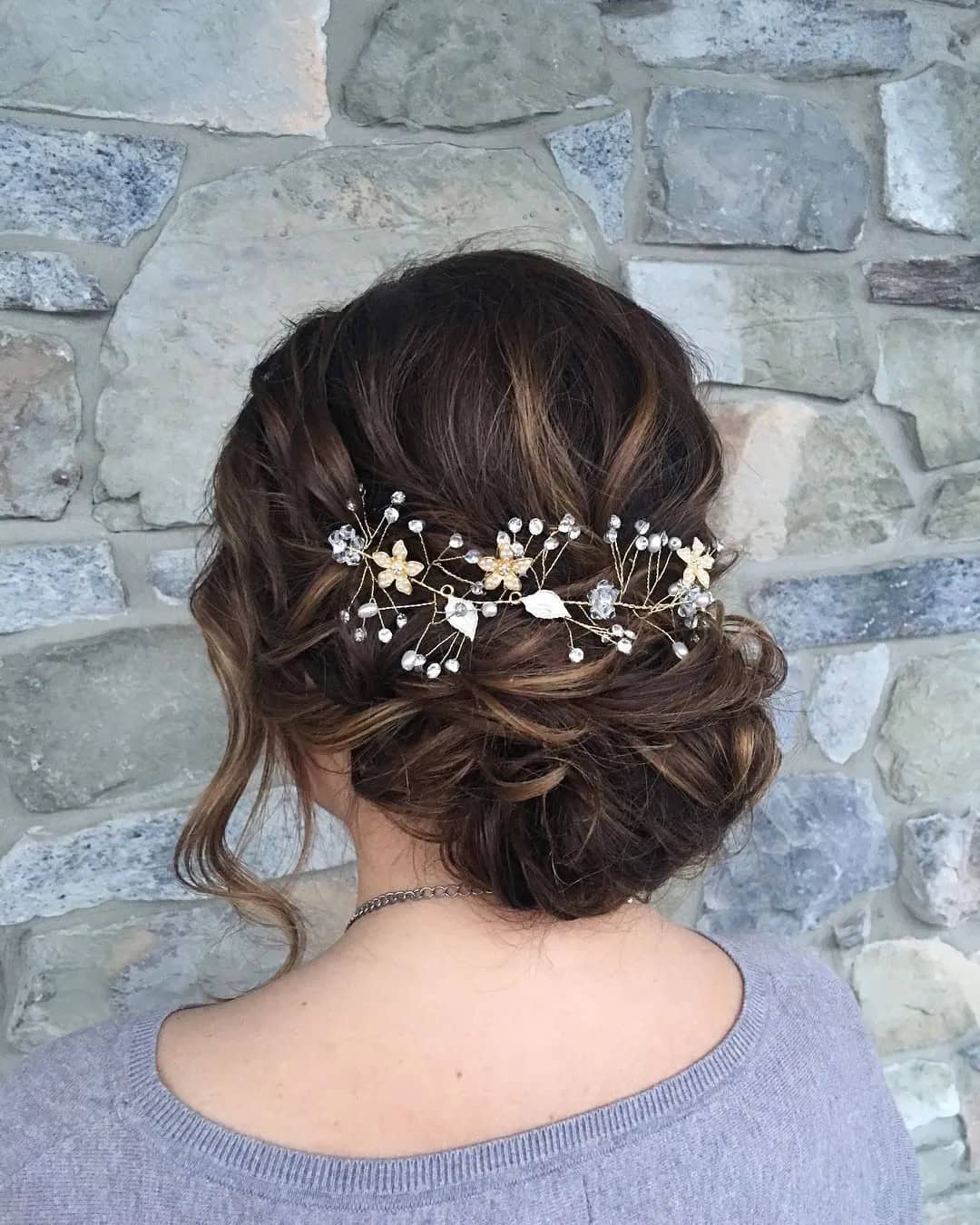 Bridesmaids’ Hairstyles For Fall Wedding