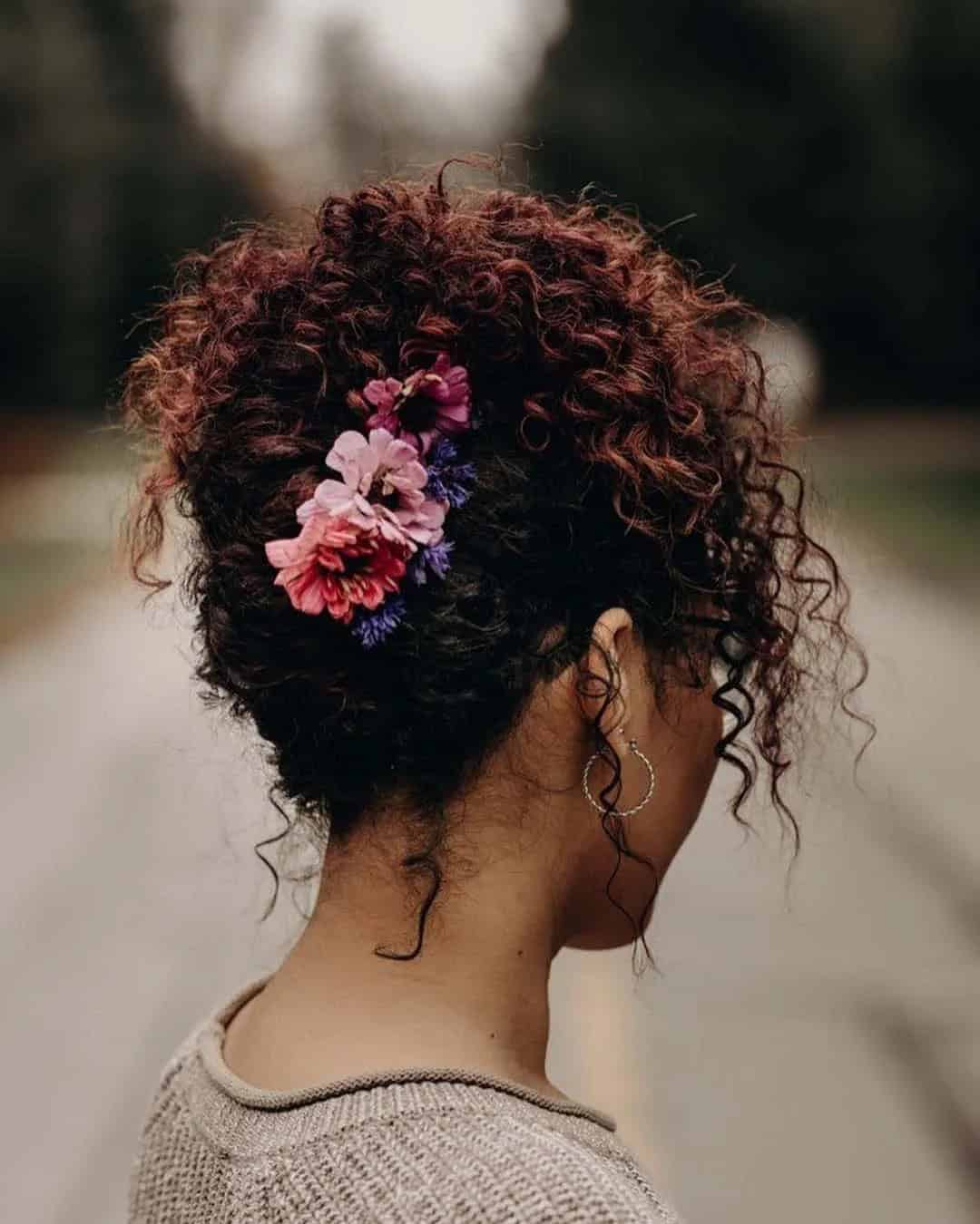 Charming Hairstyles With Flowers