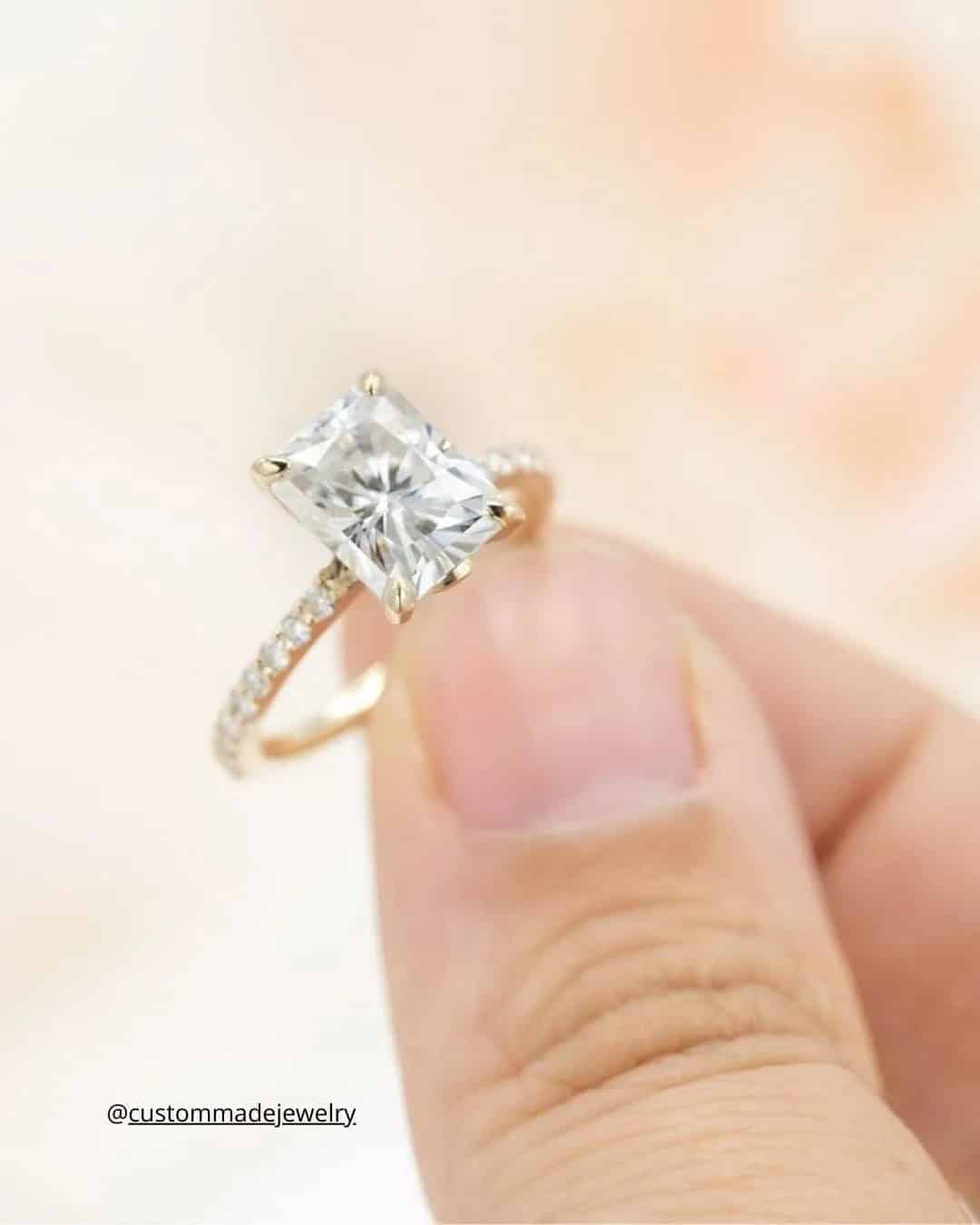 Radiant Cut Engagement Rings