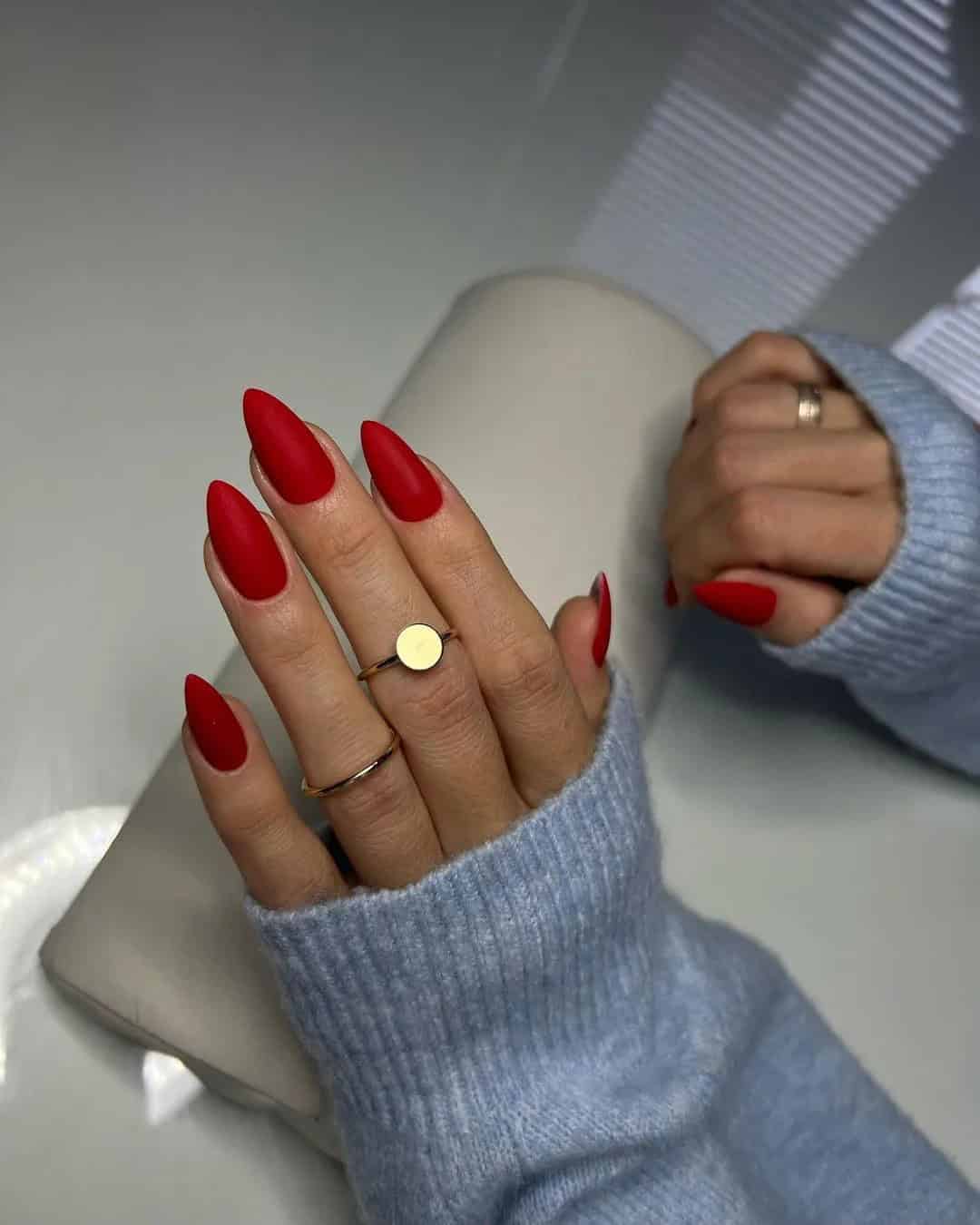 Red Nails for a Bride