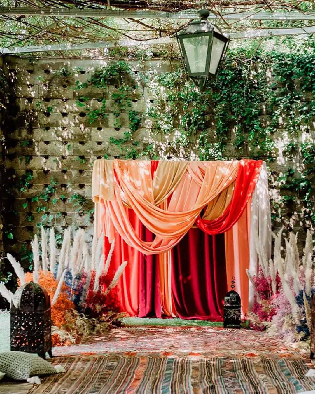 Modern Wedding Ideas For Backdrops