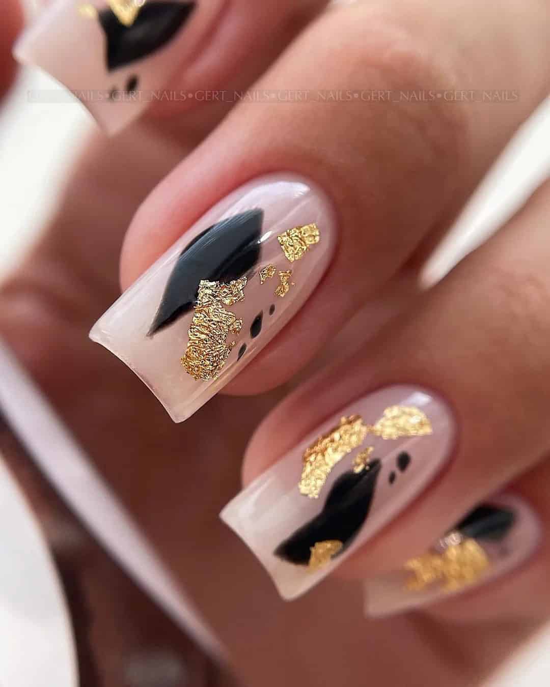 Black and Gold Wedding Nails