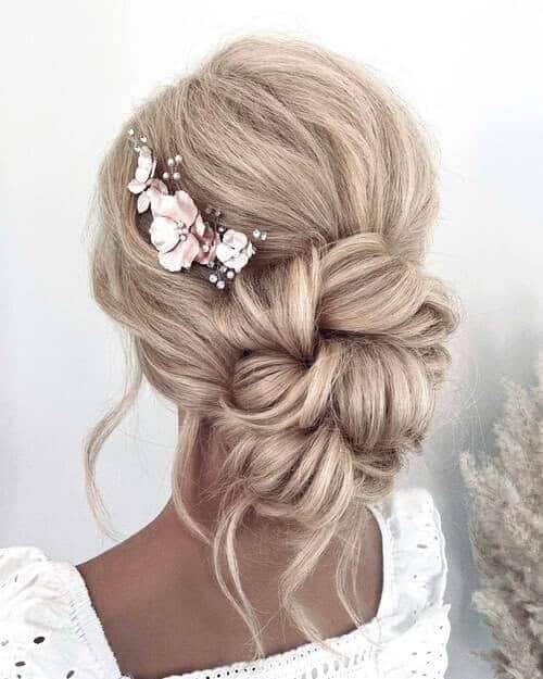 Romantic Wedding Hairdo