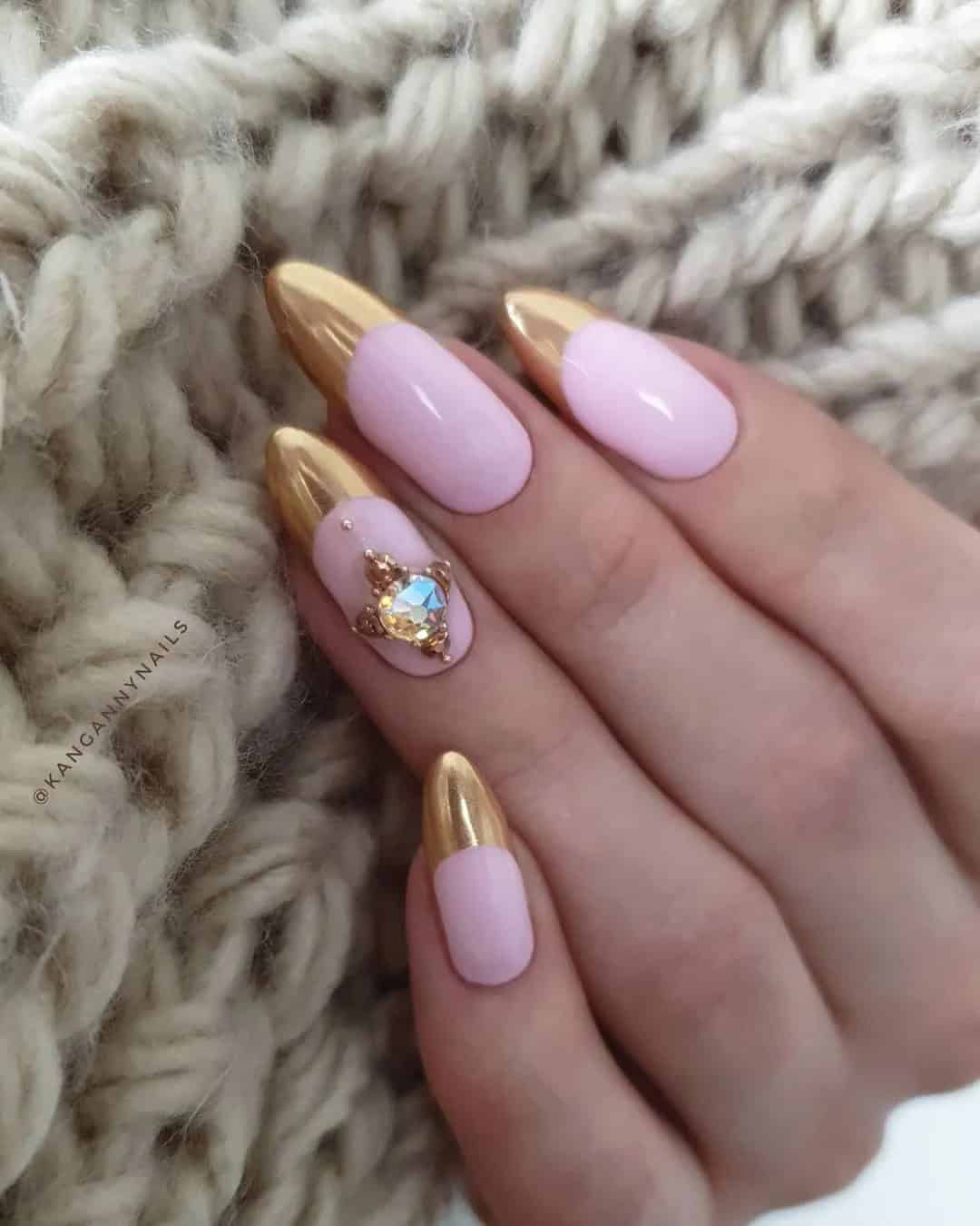 Stiletto Nails