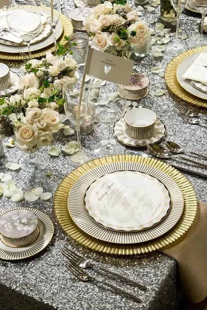 Table Setting Silver Wedding Decor Ideas