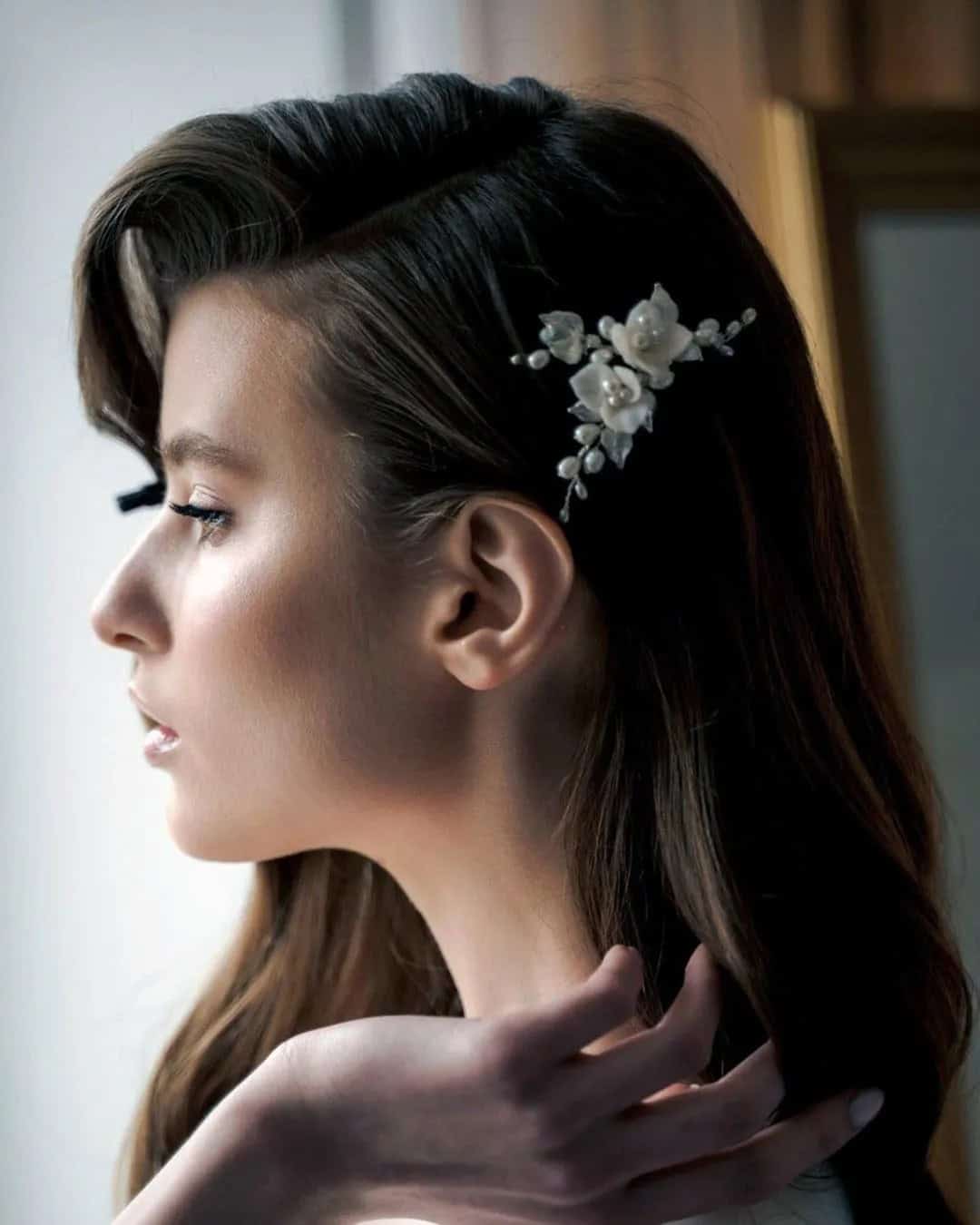 Best Accessories to Pin-Up Your Wedding Hairstyle