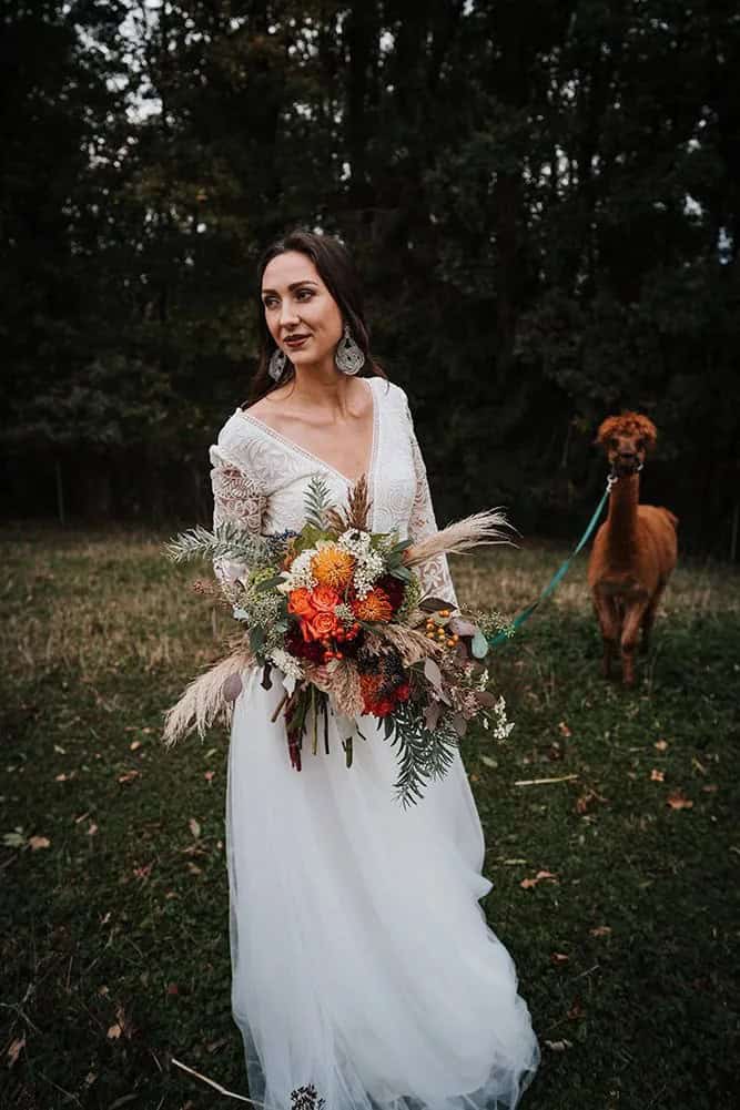 Real Big Wedding Trend: Llamas