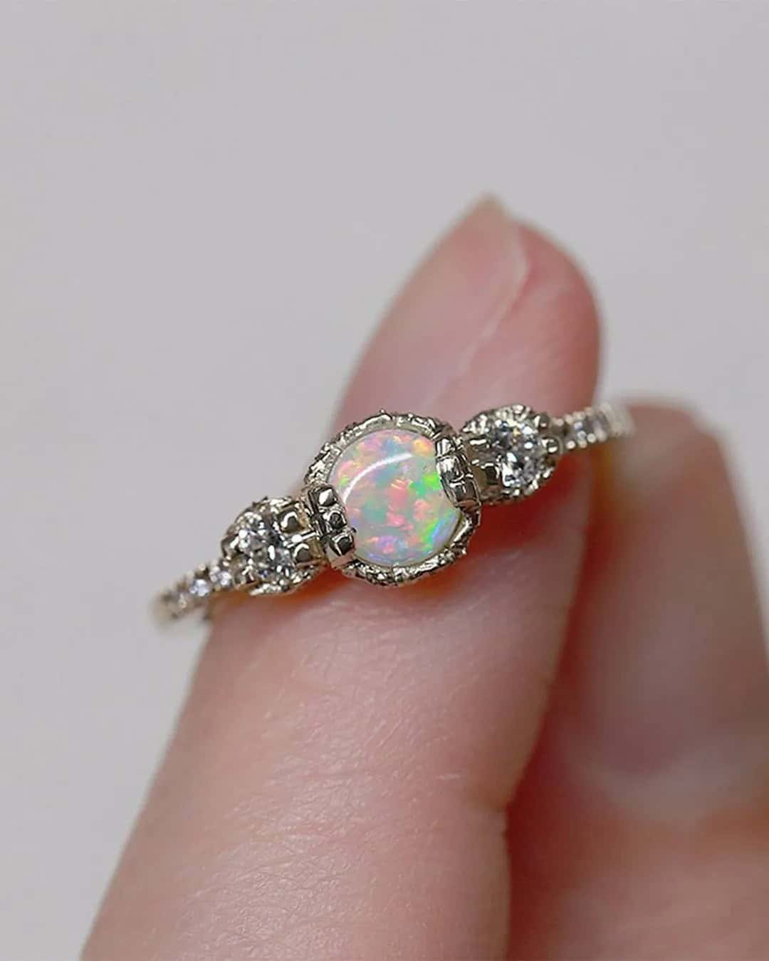 Colored Engagement Rings – Opal