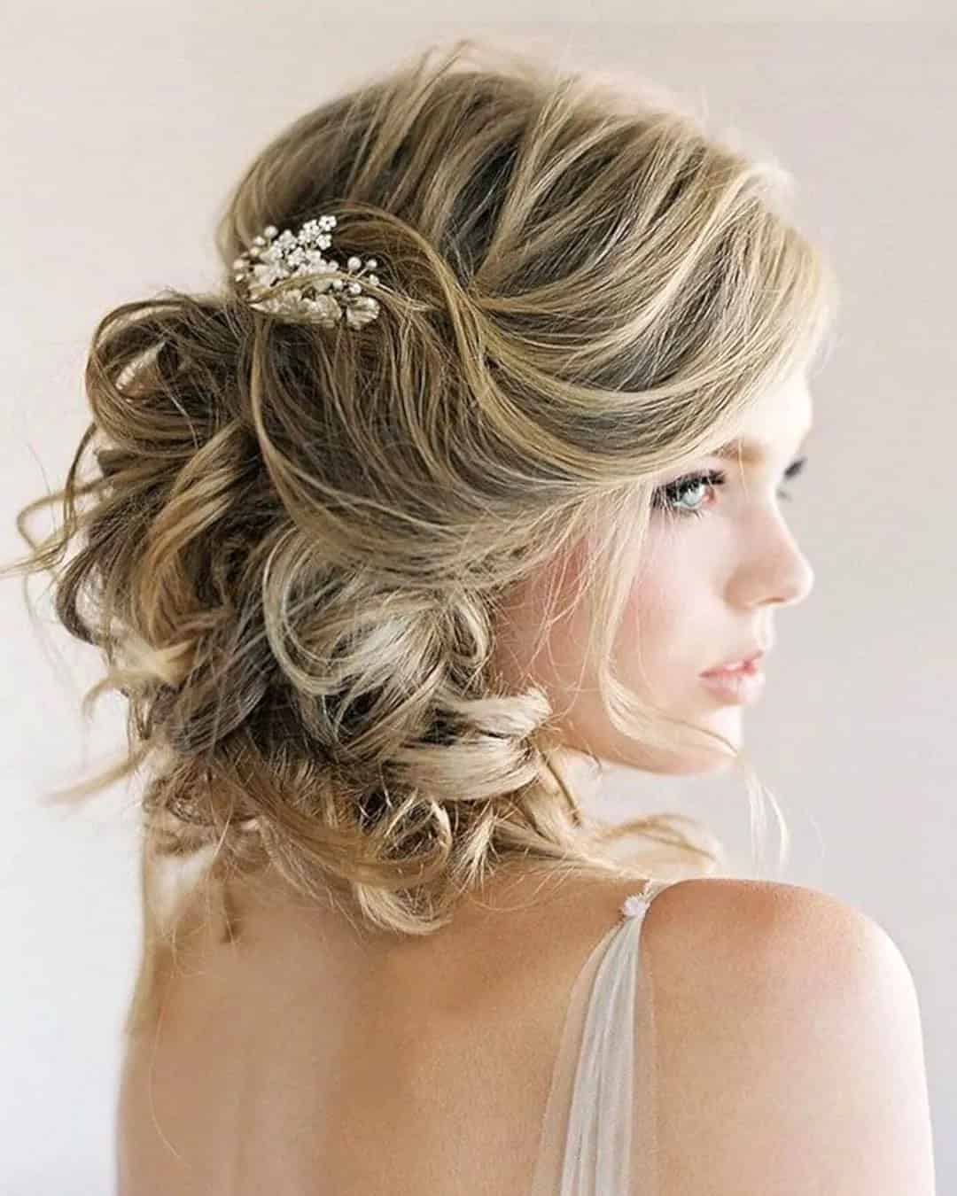 Wedding Hairstyles For Short Curly Hair