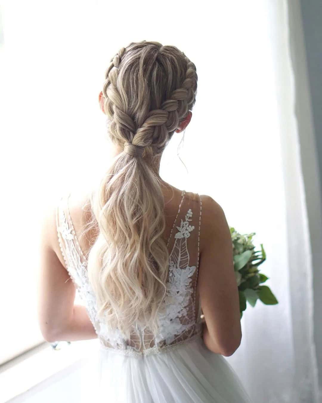 Ponytail Hairstyle For A Bride