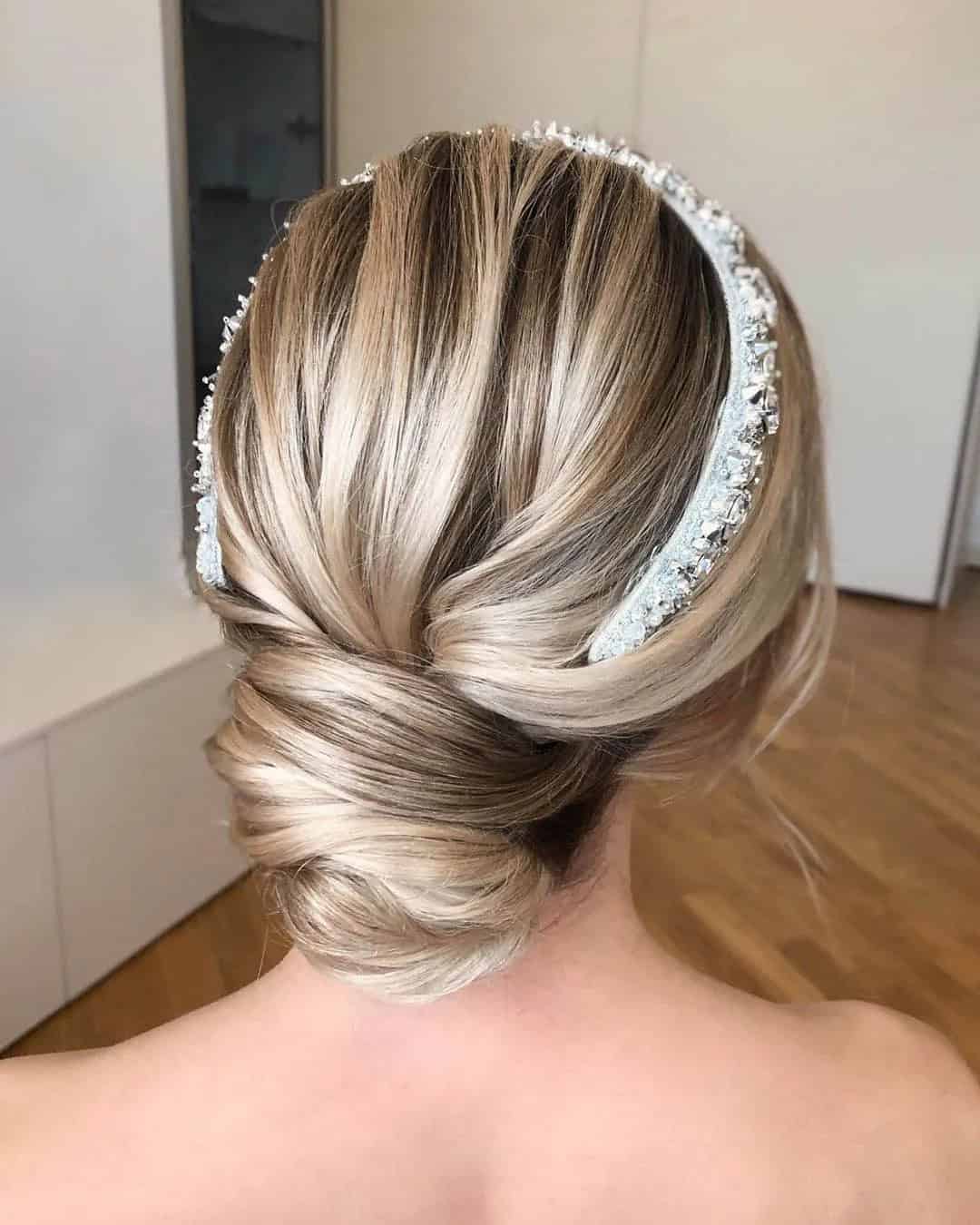 Vintage Wedding Hairstyles For Long Hair