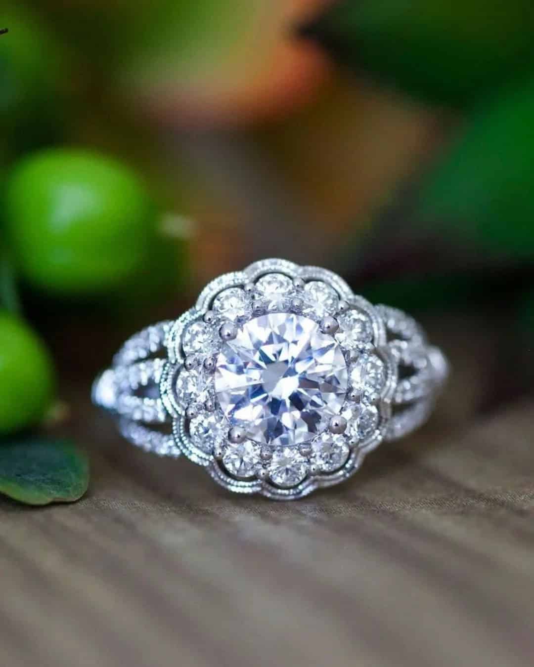 Vintage Engagement Rings In White Gold