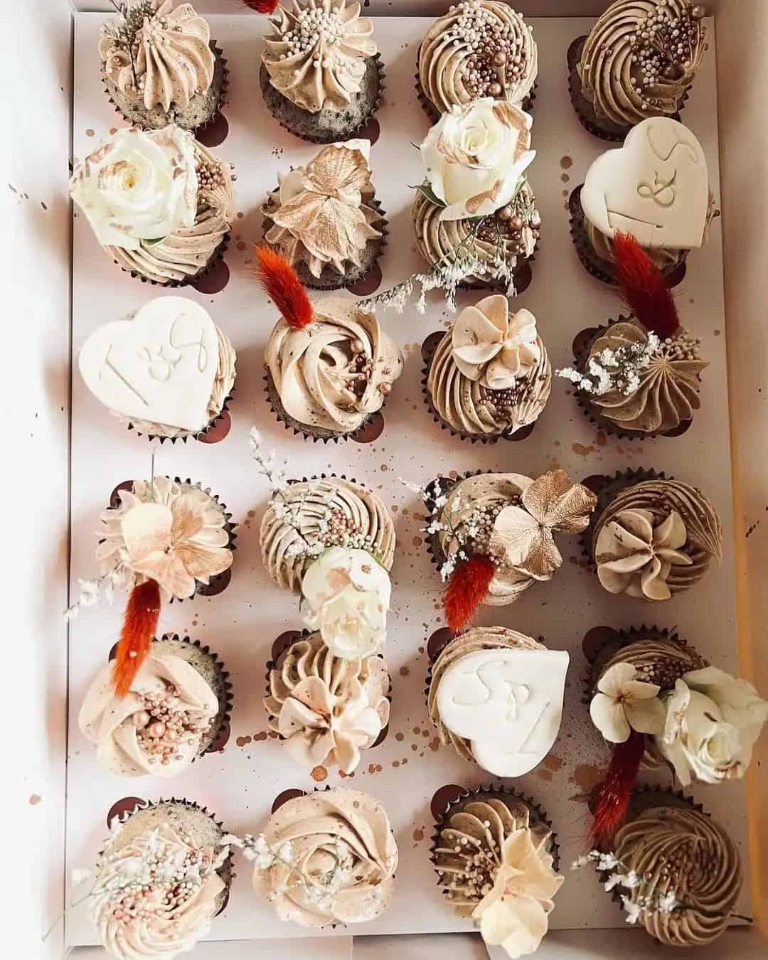 Chocolate And Ivory Wedding Cupcakes Ideas