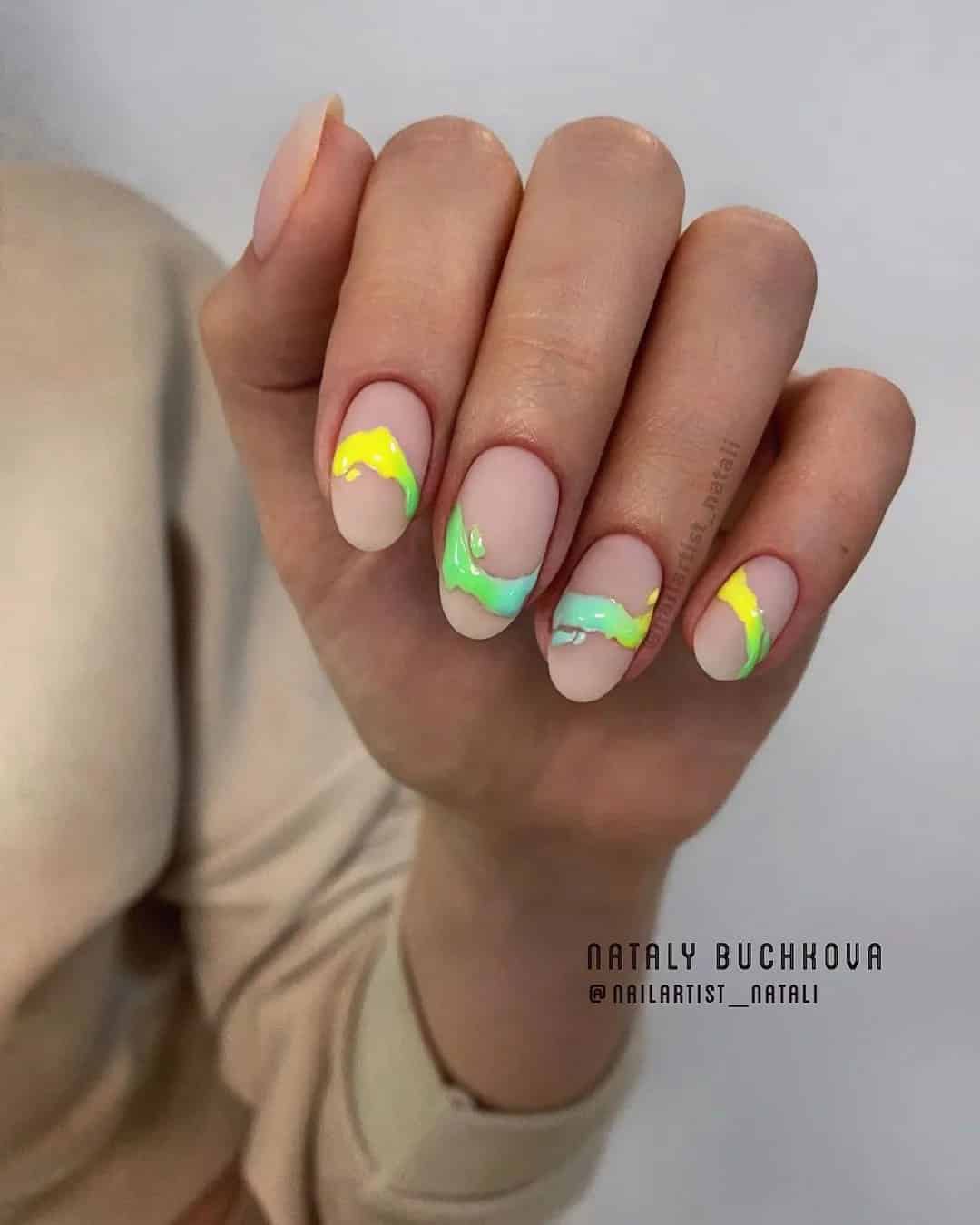 Mesmerizing Ombre Nail Designs