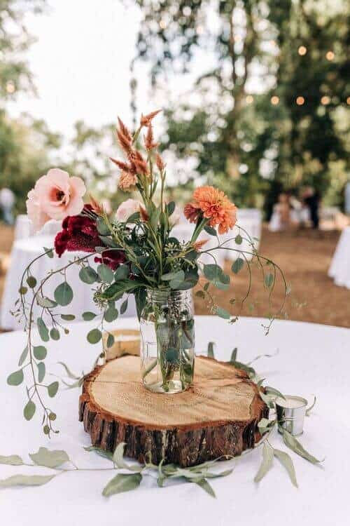 Wood boards and wildflowers