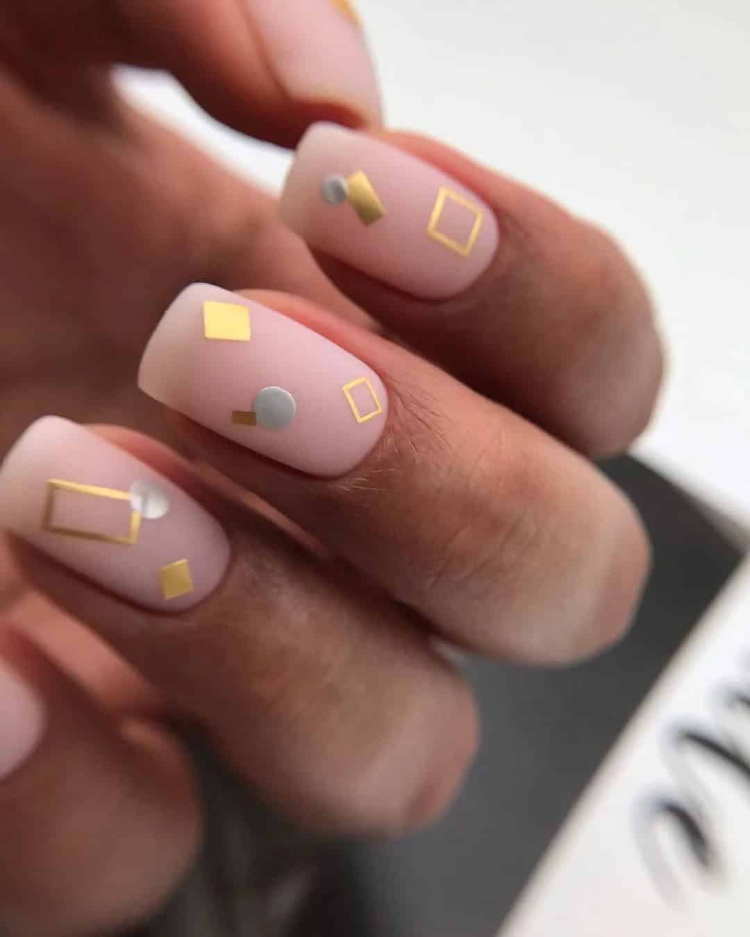 Stylish Wedding Manicure