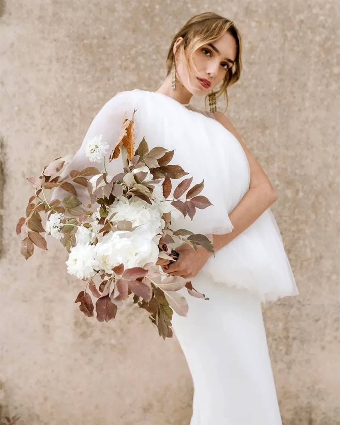 Breathtaking White Wedding Bouquets