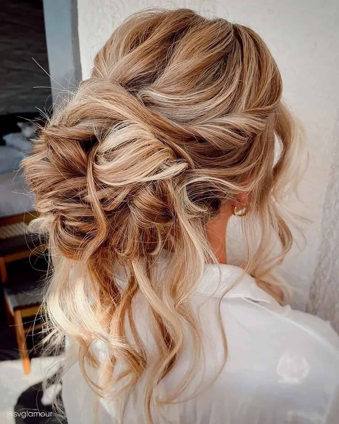 Curly Hairstyles For Wedding Guests