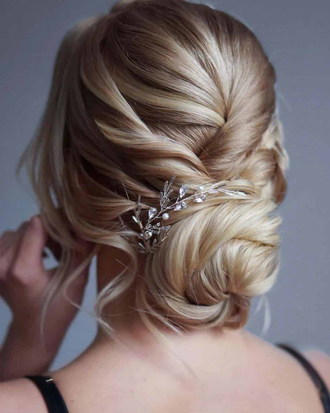 Sparkling Accessories For Wedding Hairstyle