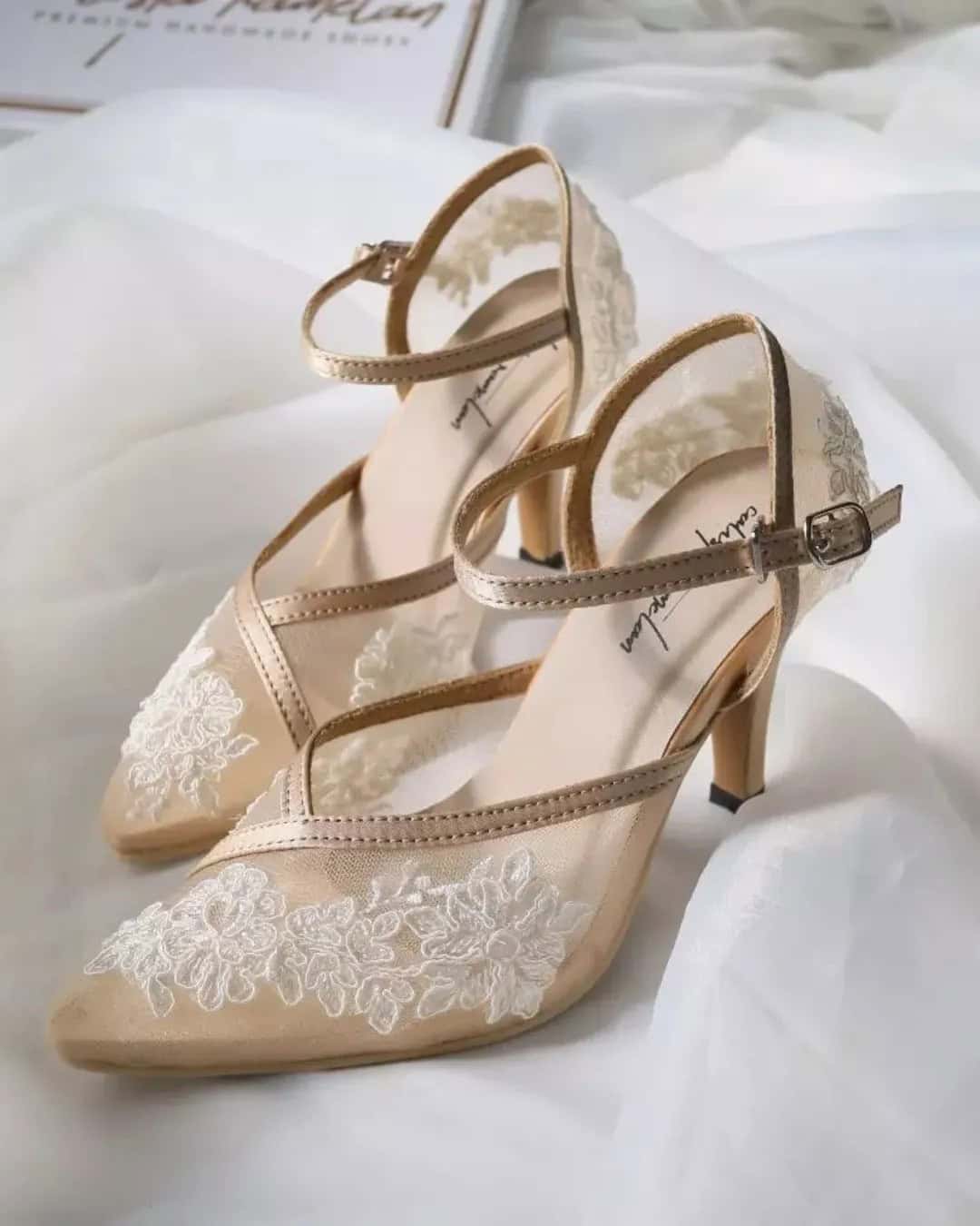 Vintage Gold Shoes Wedding