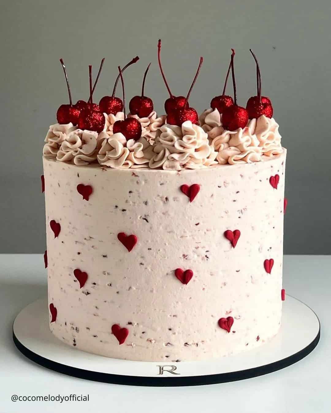 Wedding Cakes and Desserts Ideas for Valentine’s Day