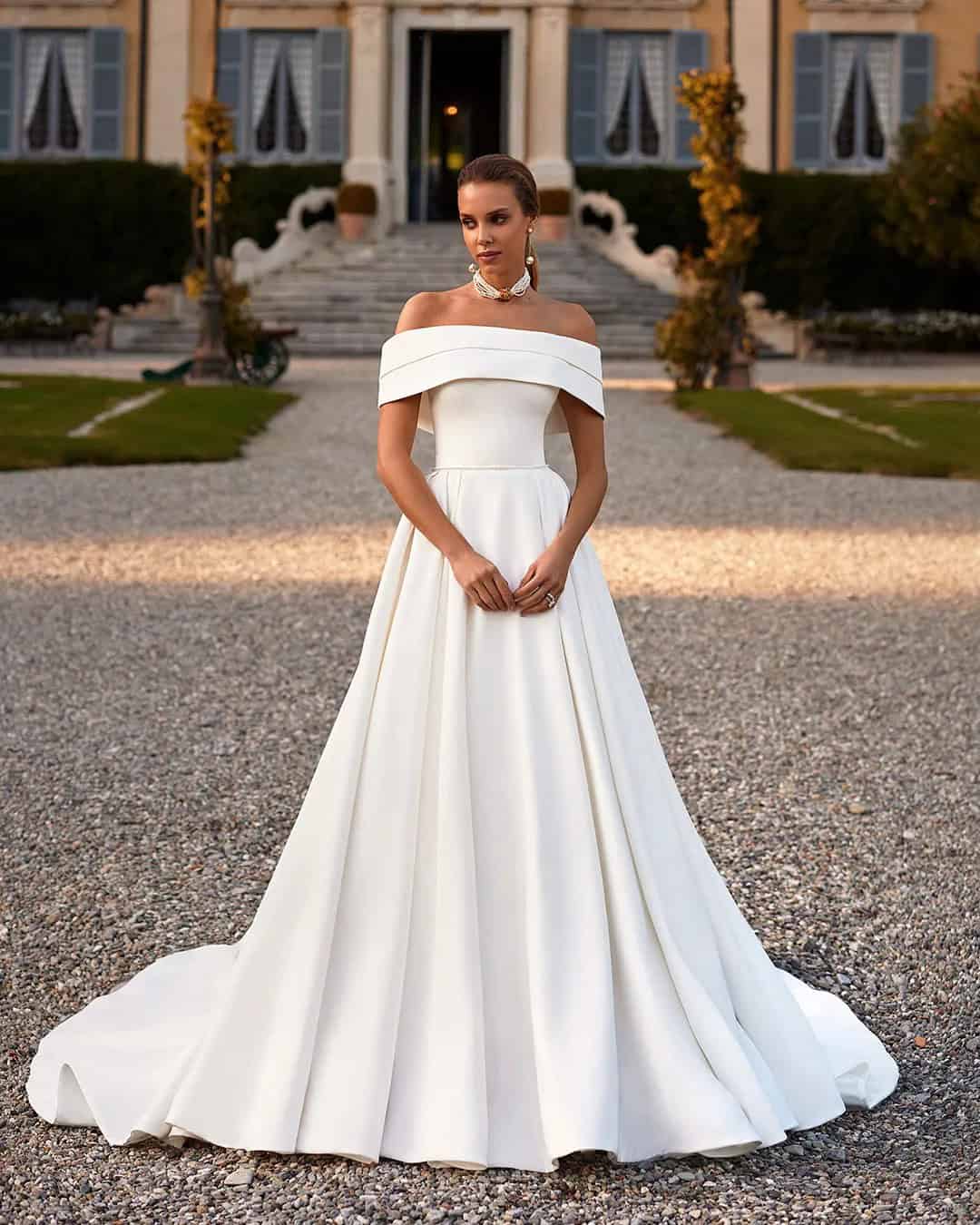 Simple Off The Shoulder Wedding Dresses