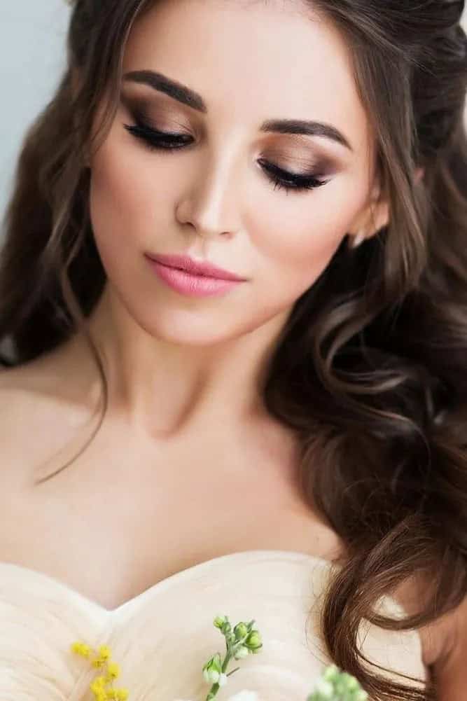 Photo 22-24: Bronze Makeup For Brunettes