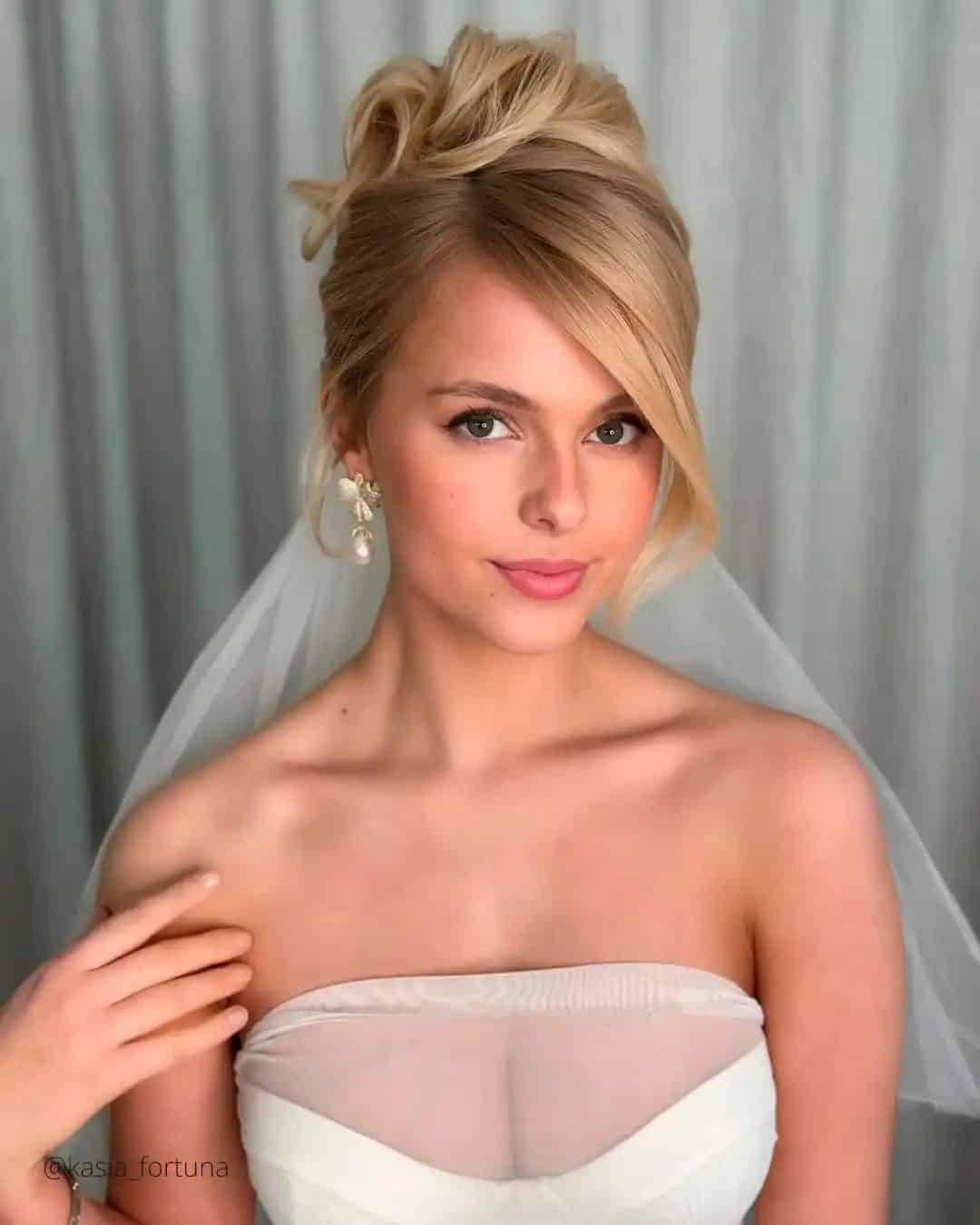 Wedding Hairstyles With Bangs And Veil