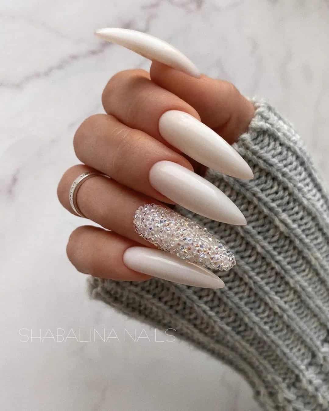 Stiletto Nails In White