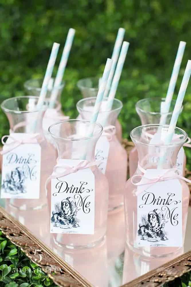 Alice In Wonderland Themed Wedding Decor