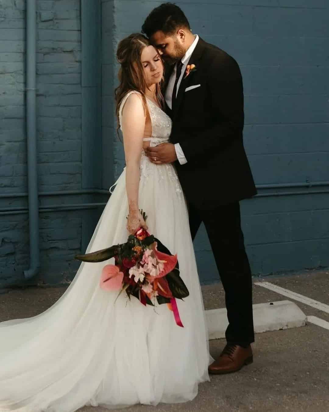 Black And Red Bouquets For Brides