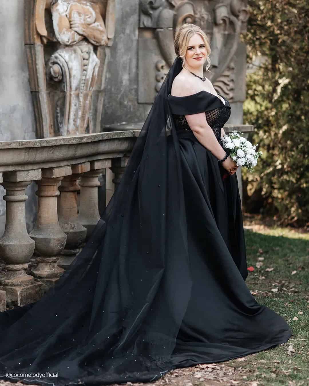 Gothic Black Wedding Dresses Plus Size